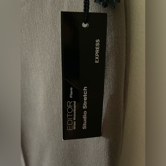 NWT Express Editor Wide Waistband Low Rise Flare Size 8 Regular - Picture 5 of 6